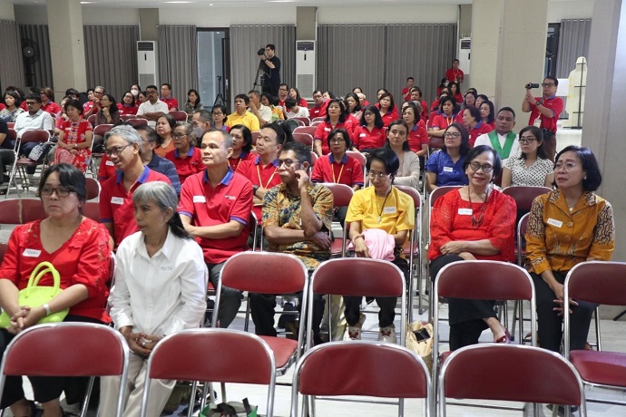 Suasana menyatu peserta, fasilitator dan emmauser PAKai